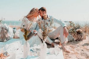 Elopement Sea Breeze Inspiration - Strandhochzeit in Zeiten von Corona