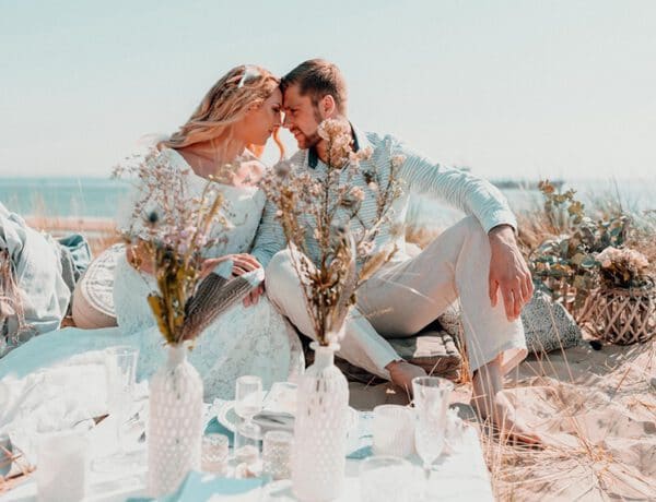 Elopement Sea Breeze Inspiration - Strandhochzeit in Zeiten von Corona